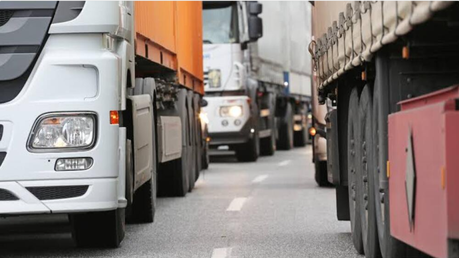 Caminhoneiros: Lula trava frete abaixo do piso e impõe multas de até R$ 10 milhões