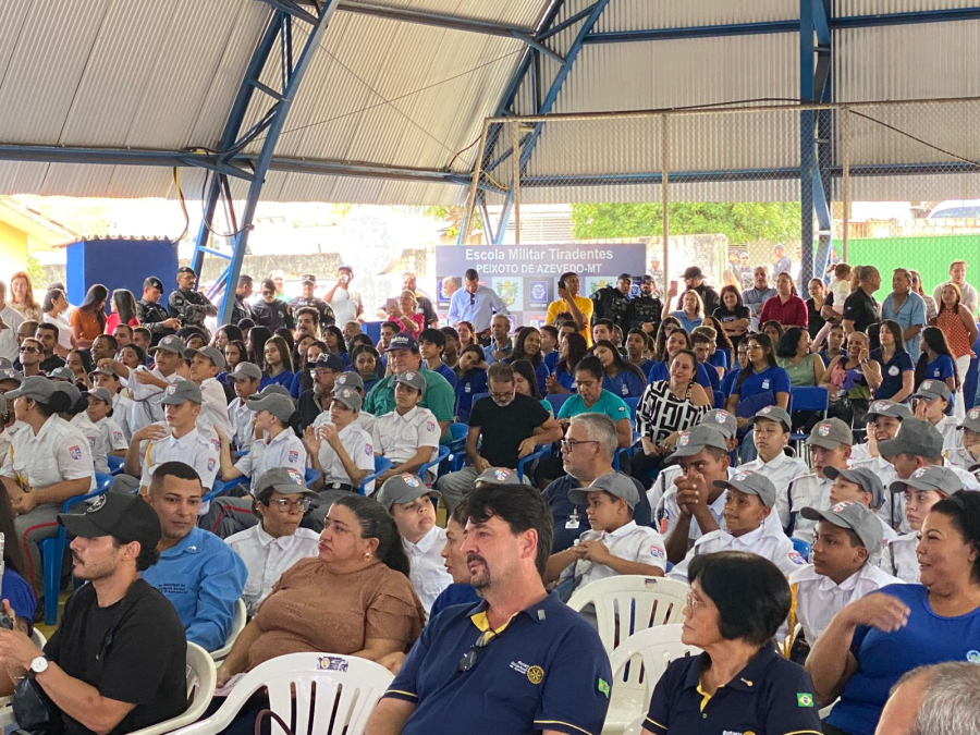 Peixoto de Azevedo recebe R$ 45 milhões em investimentos; Governador assina pacotão de obras