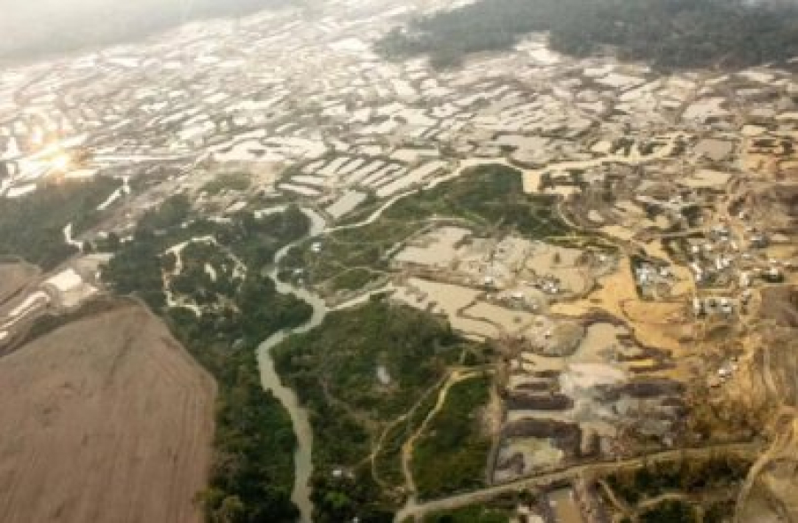 Alta de 60% do ouro transforma garimpo ilegal em 