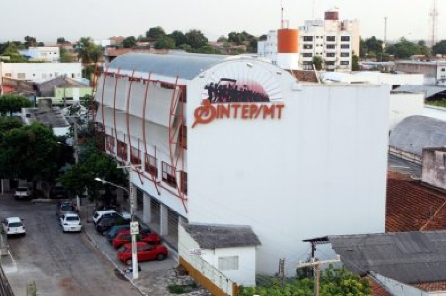 No TJ, sindicato cobra FGTS e 13º de professores temporários