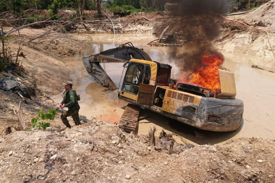 Governo de Mato Grosso firma parceria para utilizar máquinas apreendidas em desmatamentos ilegais