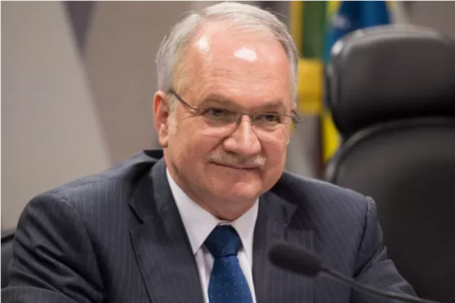 Fachin elogia proposta de Dino para reforma do Judiciário