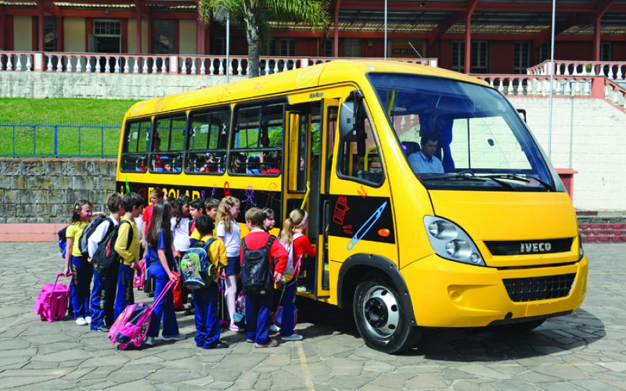 Peixoto de Azevedo economiza R$ 700 mil mensais com nova frota de transporte escolar