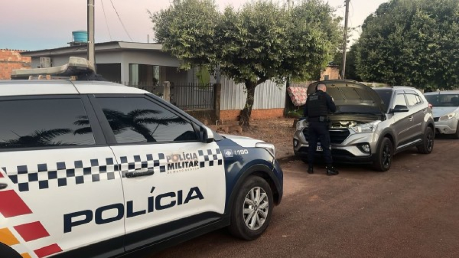 Polícia apreende veículo com sinais adulterados e investiga esquema de carros dublês