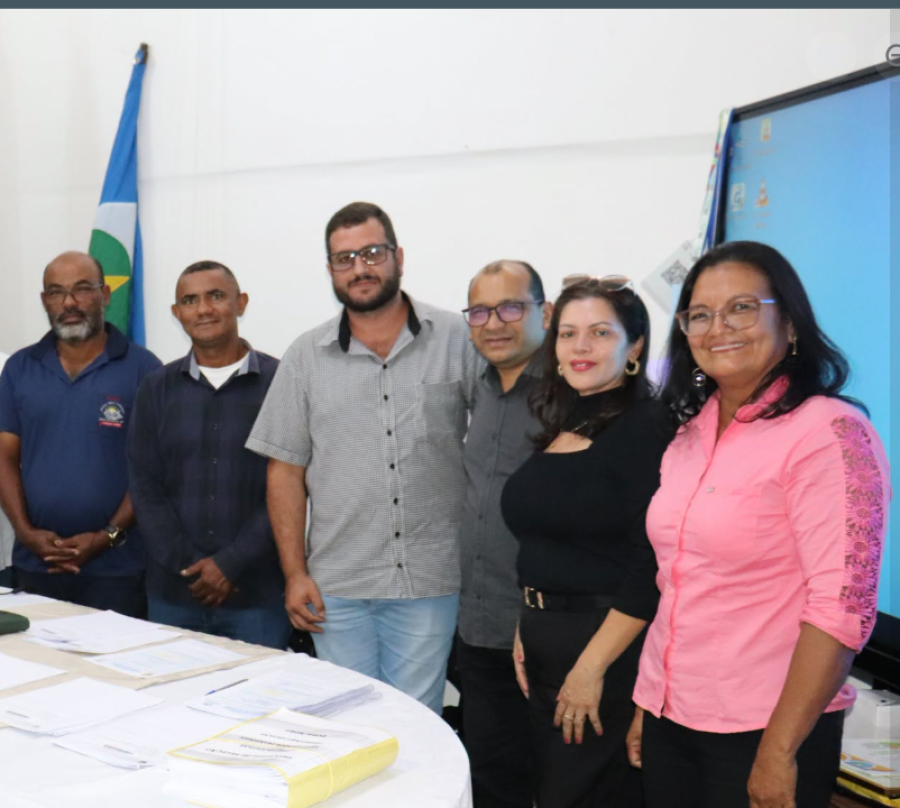 Novos gestores escolares tomam posse para o biênio 2026/2027